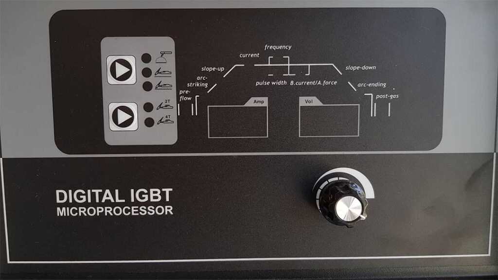 Digitális IGBT mikroprocesszor vezérlőpanel.